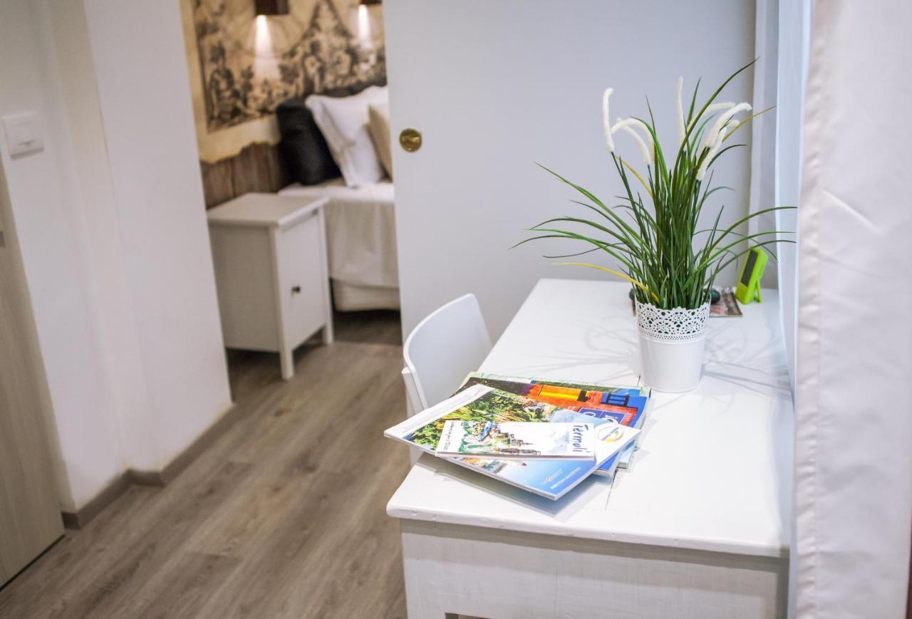 Venere Rooms Termoli Eksteriør billede