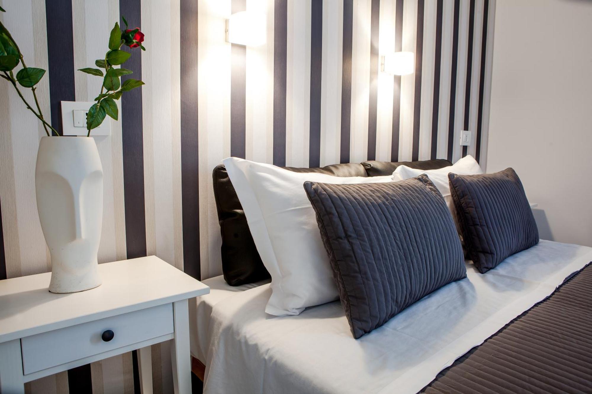 Venere Rooms Termoli Eksteriør billede